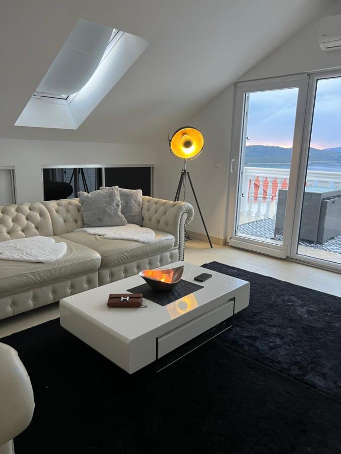 Apartments Imperium Трогир Экстерьер фото