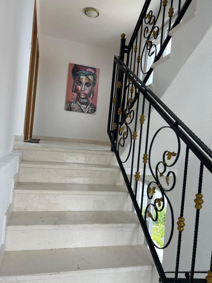 Apartments Imperium Трогир Экстерьер фото