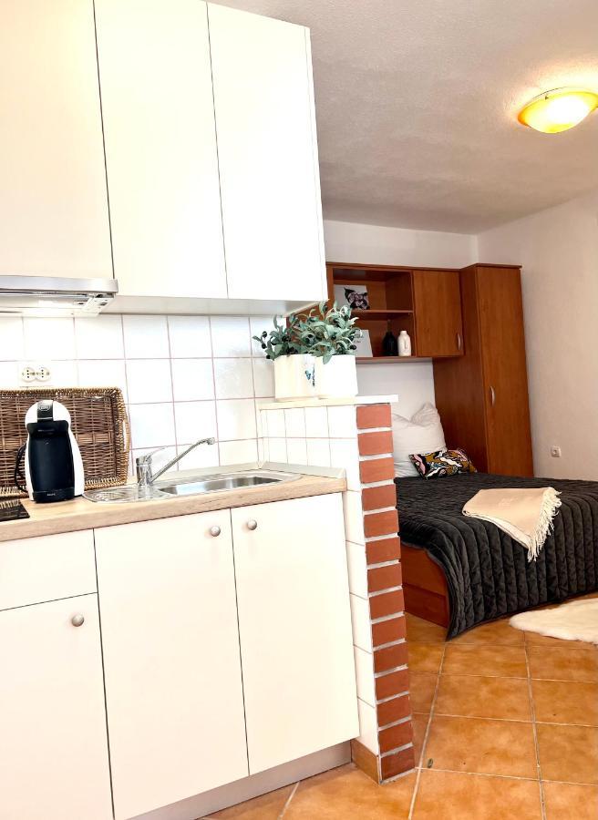 Apartments Imperium Трогир Экстерьер фото